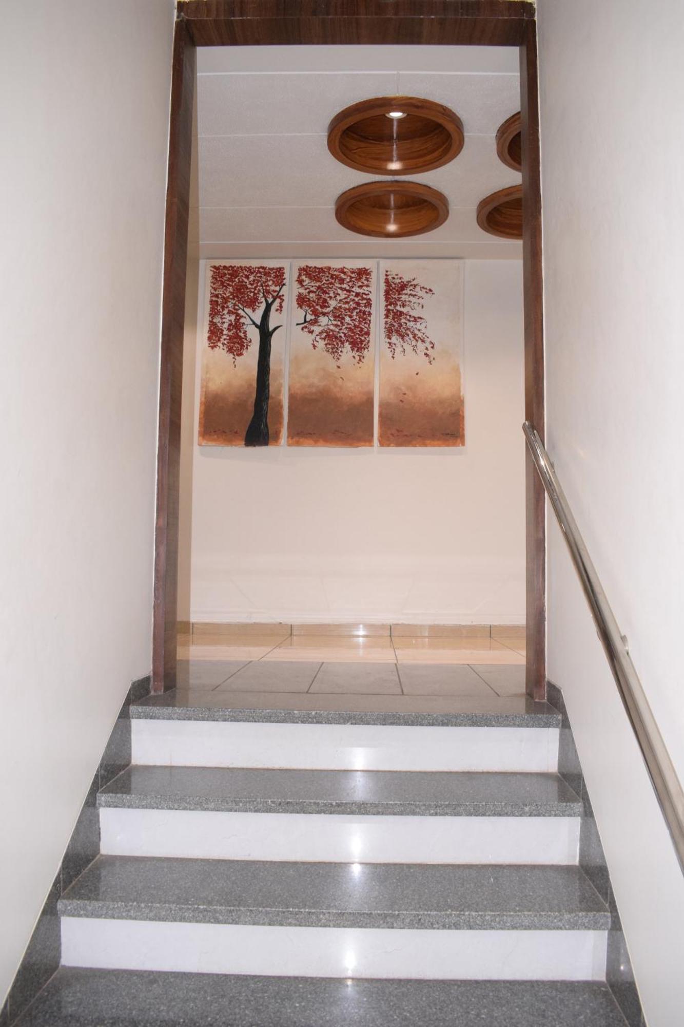 Hotel Viram Pardi Exterior photo